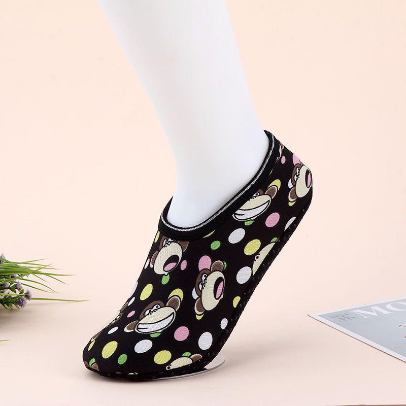 Damen Hausschuhe für den Boden Indoor Kurze Socken Elastisch Bedruckt Warm Verdicken Fleecegefüttert Bodensocken Rutschfeste Socke