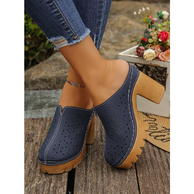 Damen Übergröße Wildleder High Heel Pantoletten Sommer Europäisch Amerikanischer Stil Geschnitzt Hohl Geschlossene Zehen Dick Blockabsatz