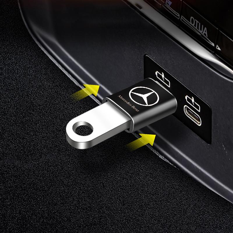 1 ks Nabíjecí adaptér do auta Typ-C na USB Konvertor Autopříslušenství Pro Mercedes-Benz C500 C200 C300 B C E GLA CLA GLK GL ML GLE Třída Autopříslušenství