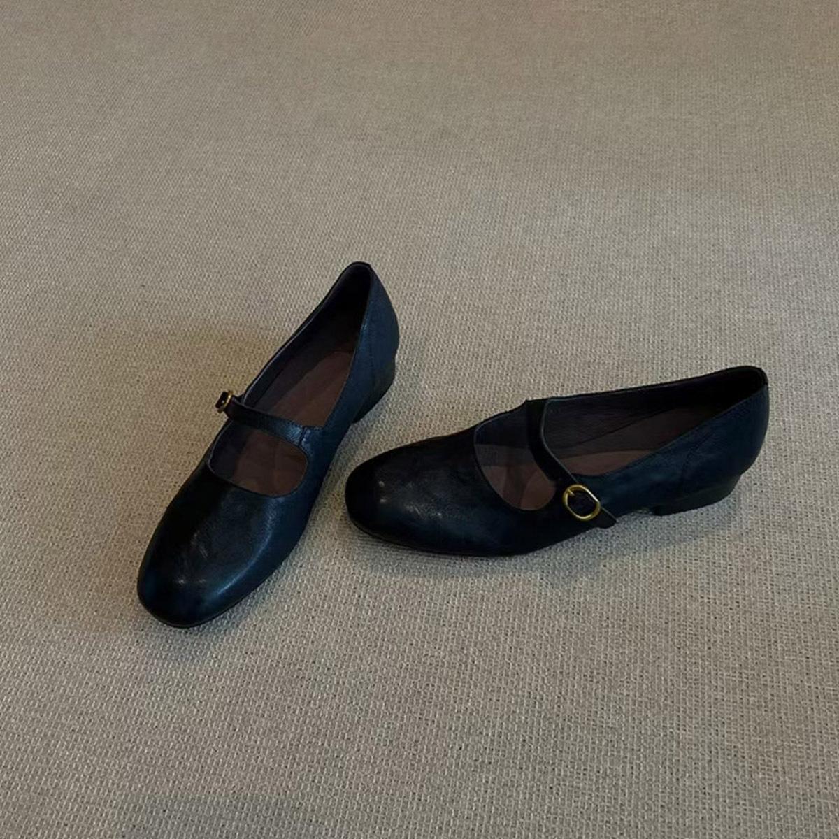 

Вариант из овчины~ Невысокие кожаные универсальные туфли Мэри Джейн на плоской подошве с пряжкой в одно слово, женские простые туфли в стиле ретро для поездок на работу на низком каблуке 40