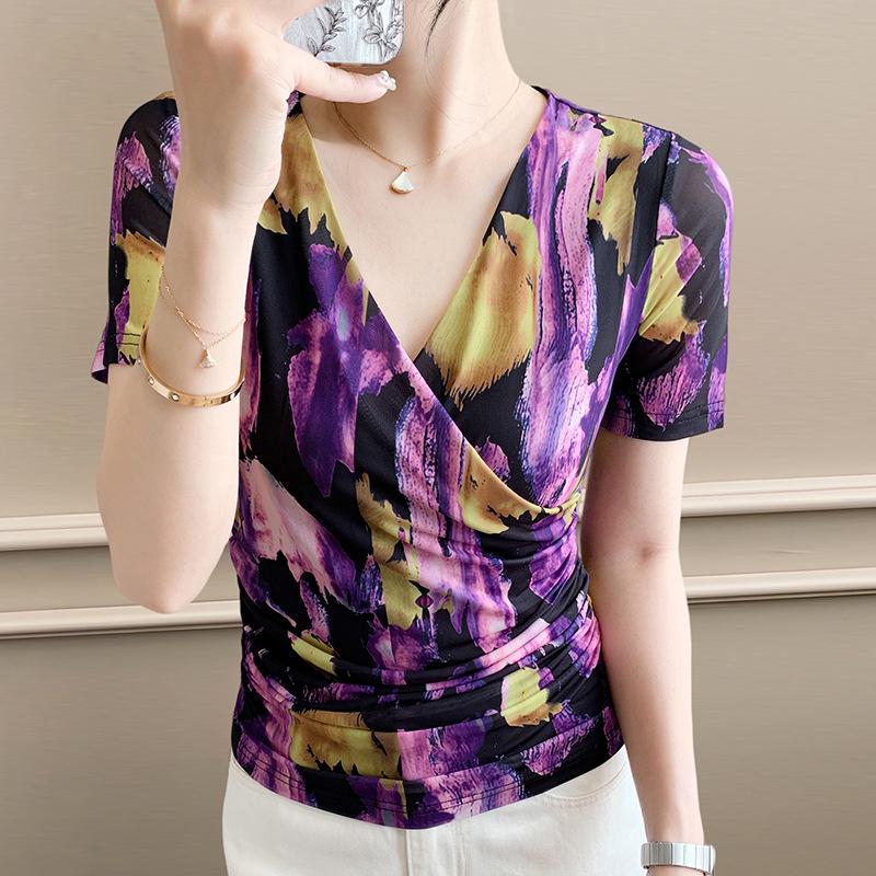 2025 Sommer Damen Slim Fit Mesh-Print V-Ausschnitt Rüschen Kurzarm Mode Top