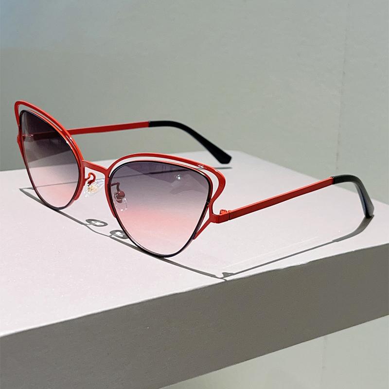 Butterfly Shaped Sunglasses Women Fashion Hollowed Rim Cat Eye Shades New Trendy Vintage Luxury Brand Design Sun Glasses