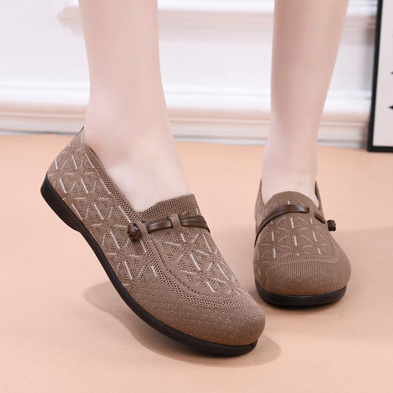 

Весна и лето новые туфли-балетки на одной педали женские летящее плетение дышащие для среднего и пожилого возраста мягкие подошвы удобные 41