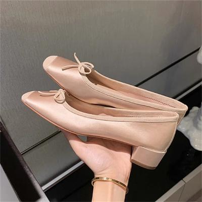 Mode-Design-Seiden-Ballerinas, Damen-Pumps, Slip-on-Loafer, runde Zehen, eckige Absätze, Schleife, lässige Frühlings- und Herbstschuhe