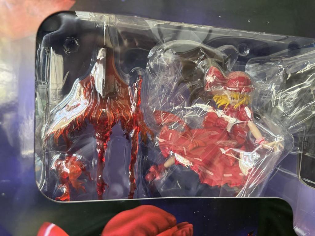 [USED] Remilia Scarlet - Initial Ver. 1/7 PVC Figure