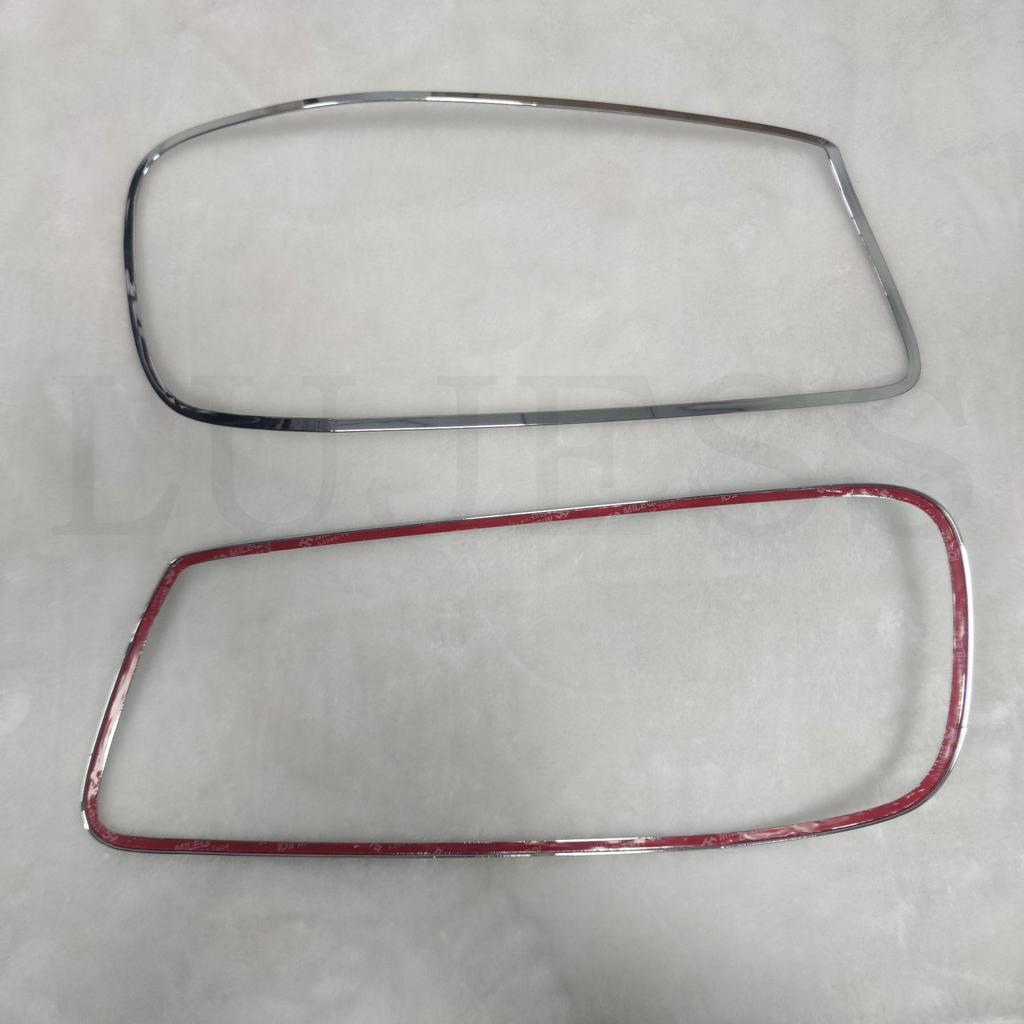 Verchromter Rückleuchten-Zierring für Bentley Flying Spur (2013-2018)