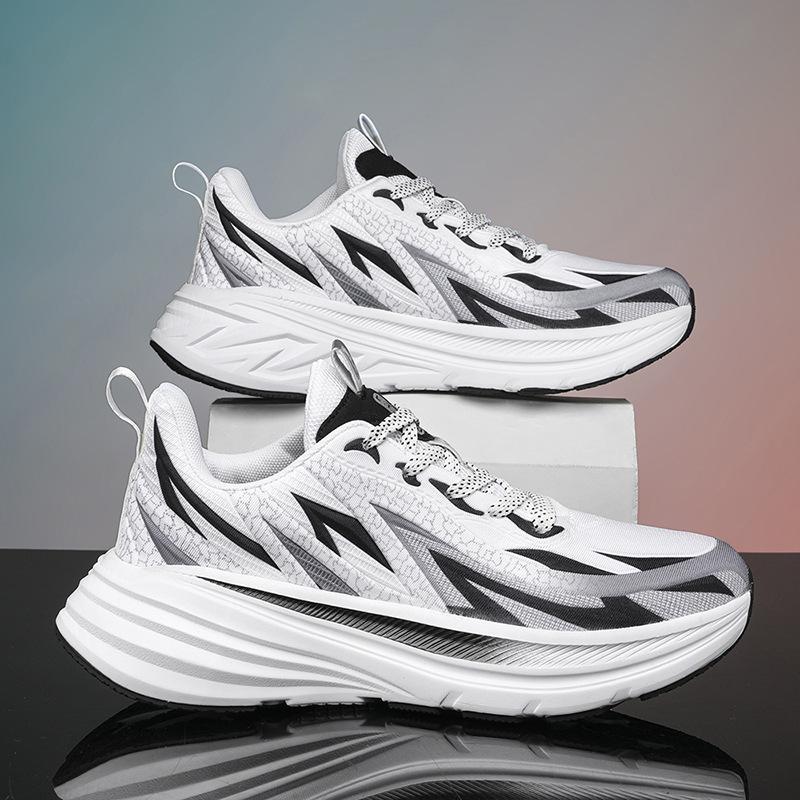 

Fashion Spring new non-slip breathable casual shoes men s matching color increase breathable sports running shoes D444 45 чёрный