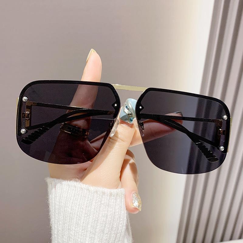 

JYL TS Square Sunglasses Unisex UV Protection Old Money Style QZ738-90226 A-6390 море салатовый