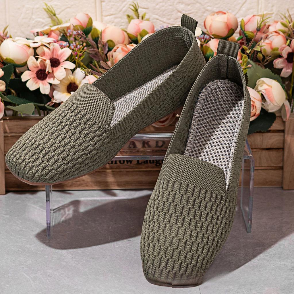 Fashion Women Flats Casual Shoes Fashion Footwear Nurse Shoes Slip on Sneakers Woman Outdoor Plus Size Female Footwear Women Moccasins