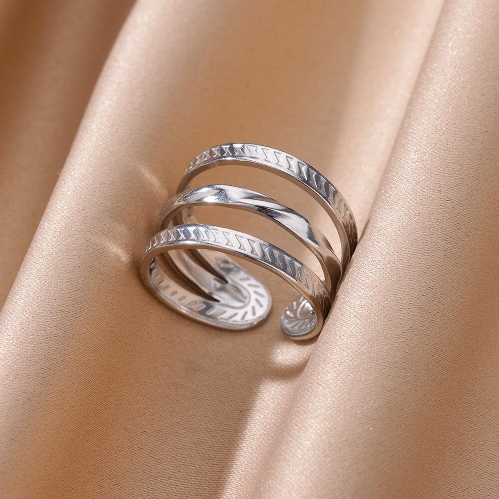 Anello aperto a forma di cuore in acciaio inossidabile color oro per donna, non scolorisce, alla moda, squisito, estetico, gioiello romantico per coppia