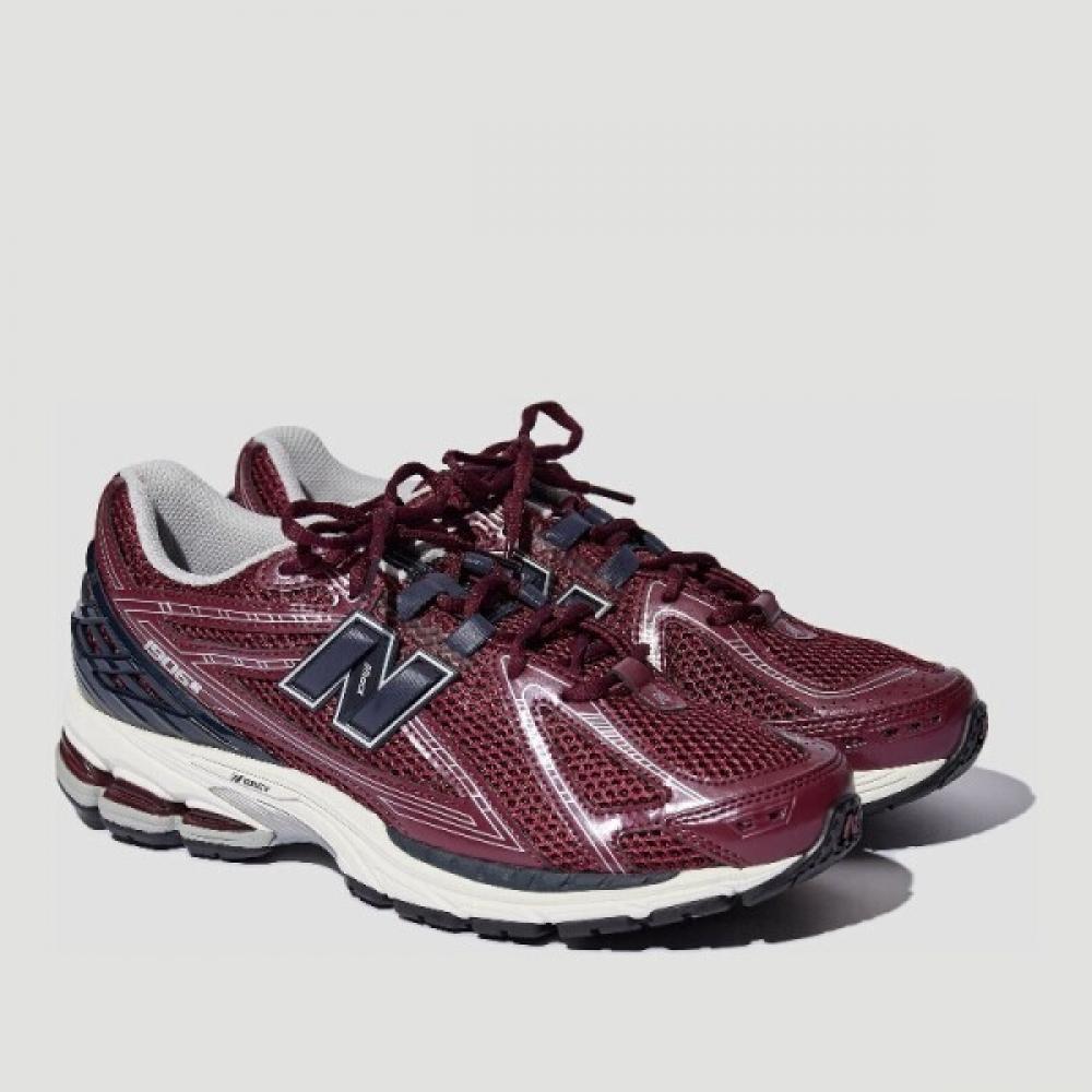 

New Balance Burgundy Mesh Low Top Sneakers M1906rcc US10.5