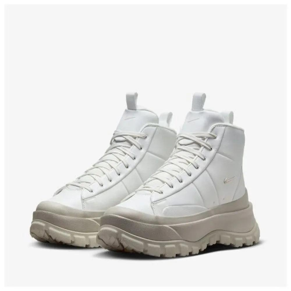 Blazer Rome Mid Winterized Women s Sneakers FQ9065-100