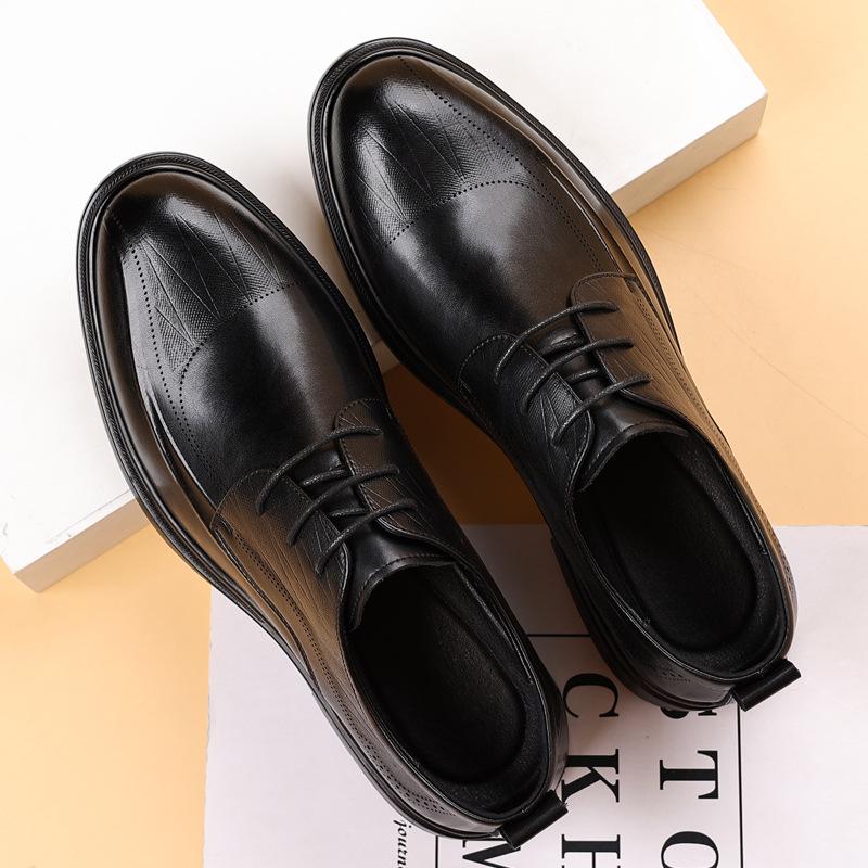 Business leather shoes men's 2025 autumn new trend British formal men's shoes commuter office shoes