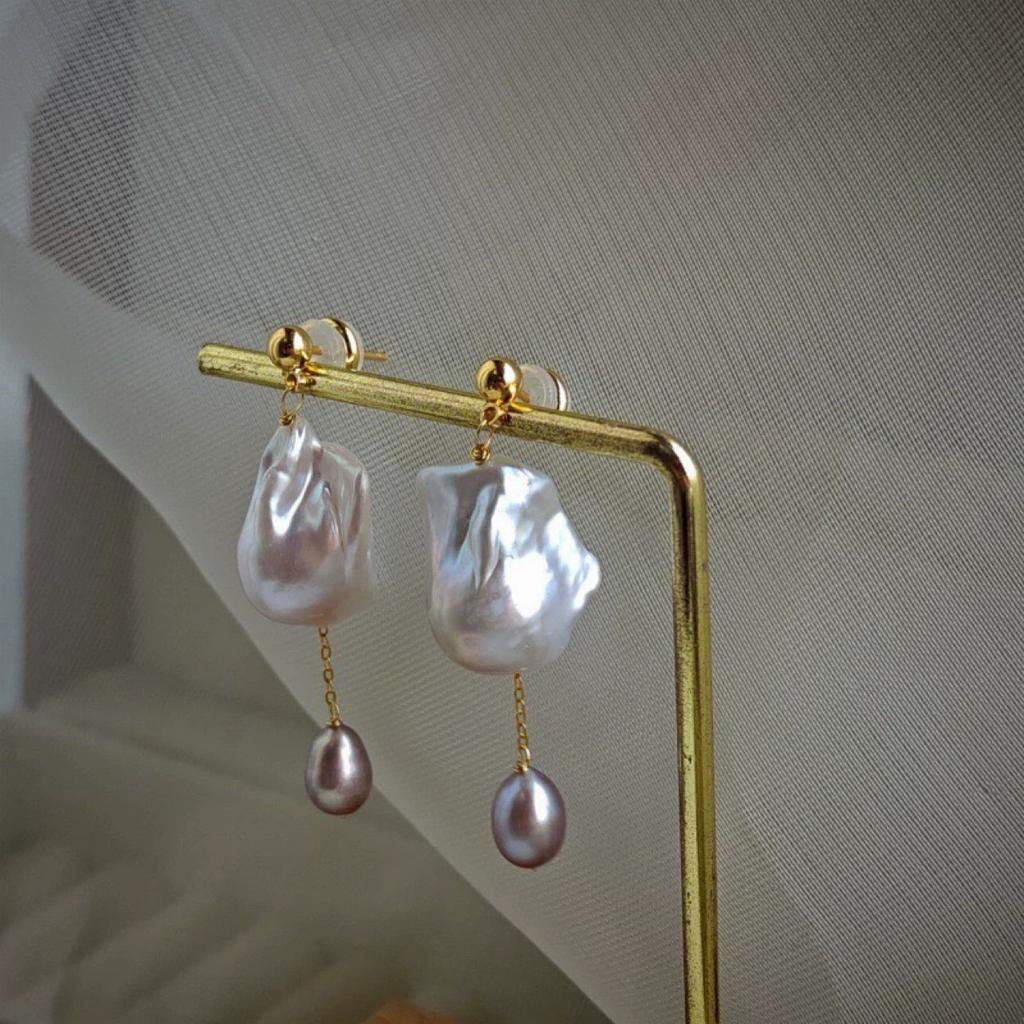 French Temperament Large Colorful Baroque Irregular Fishtail Pearl Earrings Purple Pearl Stud Earrings Pendant Women's