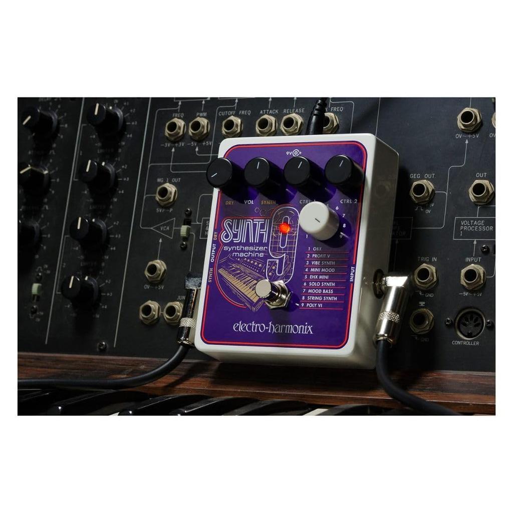 Electro-Harmonix SYNTH9 Synthesizer Machine