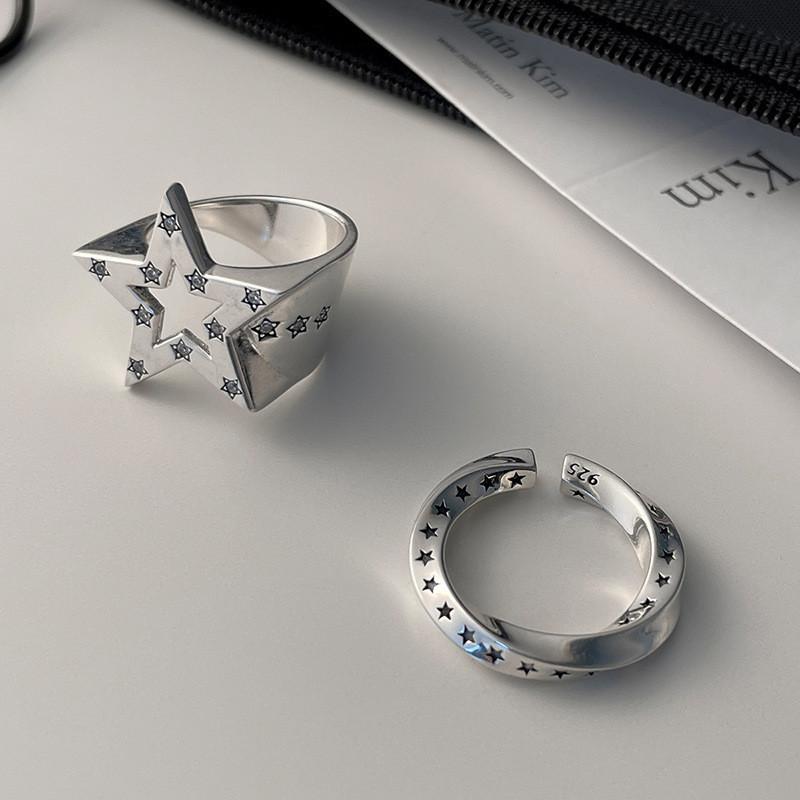 Elegant Vintage Mobius Ring For Women With Star Hollow Design Adjustable Ring