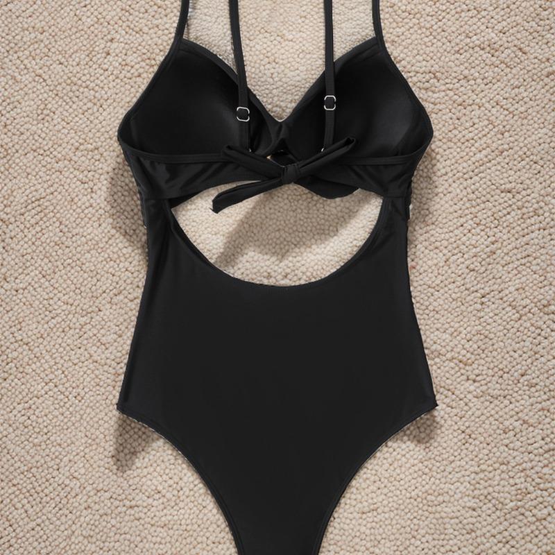 New sexy solid color cross-wrinkled hollow straps lace-up one-piece swimsuit swimsuit