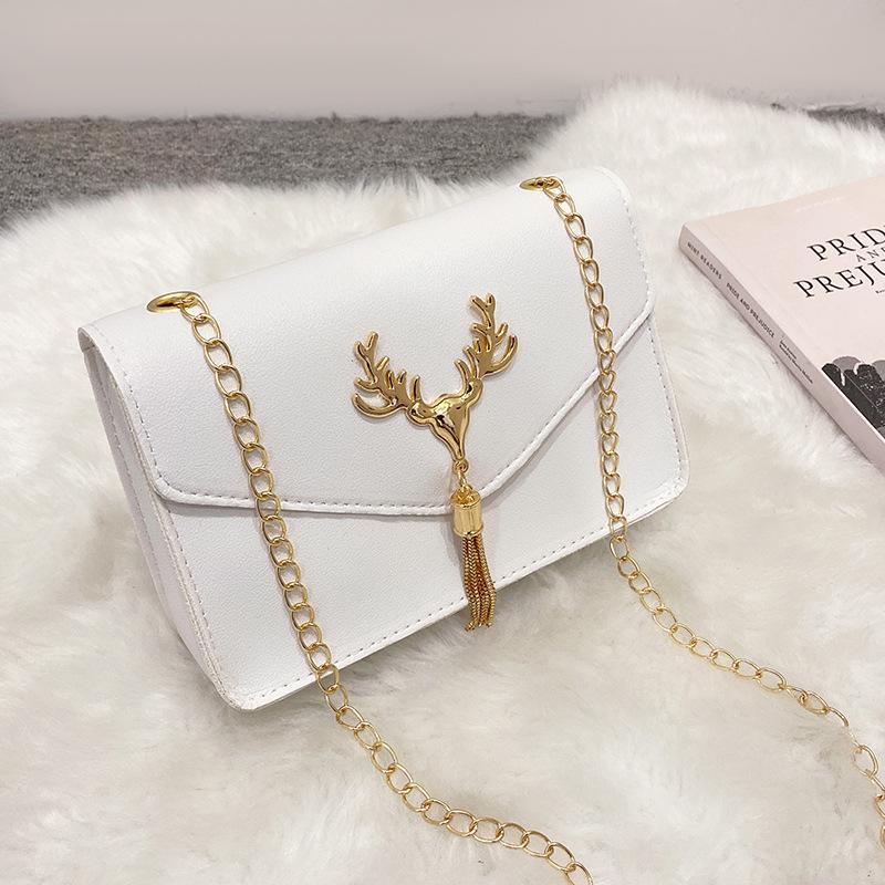 Stylish and elegant, easy to fit, shoulder women's bag, bag, deer head fringed decorative chain, magnetic buckle crossbody
