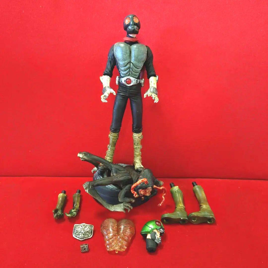 

[USED] Kamen Rider Figures