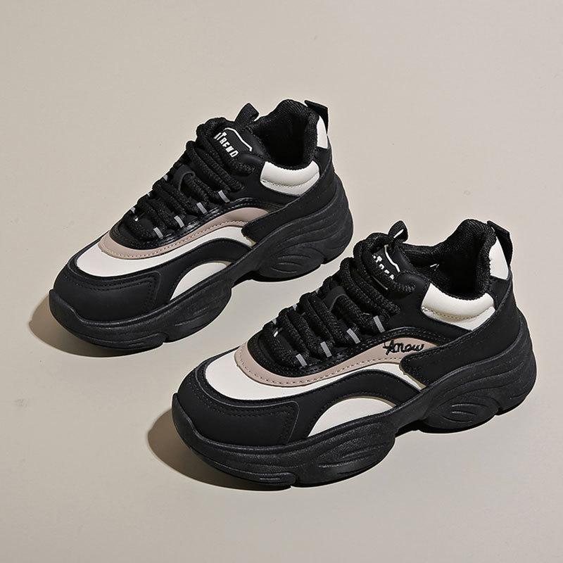 

Small man increases height and shows feet, sports shoes are non-slip and light casual shoes, women s 2025 new spring platform dad shoes 35 чорний