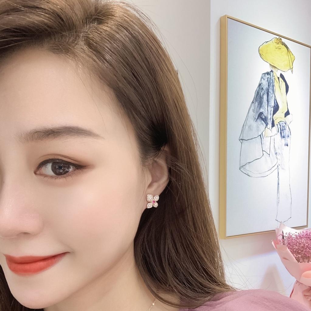 New Hot Brand Vintage Earrings Gifts For Anniversary Luxury Jewelry Earrings For Women Flower Wedding Engagement Ear Stud
