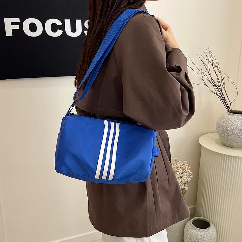 Personalisierte Nischen-Kissen-Tasche einfache Tasche neue Herbst-Umhängetasche Damen Achseltasche Schultertasche