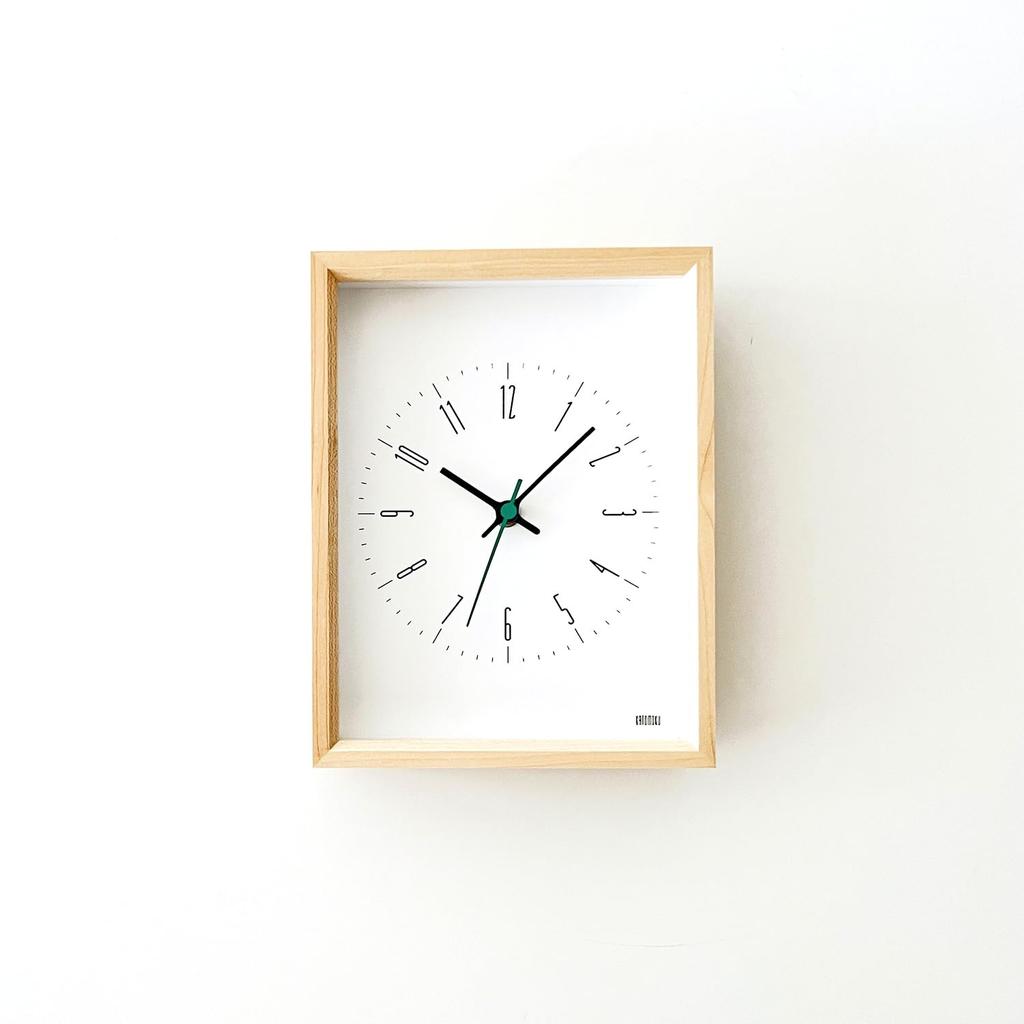 KATOMOKU Doppelnutzuhr, 2-H. Ahorn, km-147HMRC, Tisch-/Wanduhr, Laufsekundenzeiger, 22 x 1 x 5cm (Funkuhr)