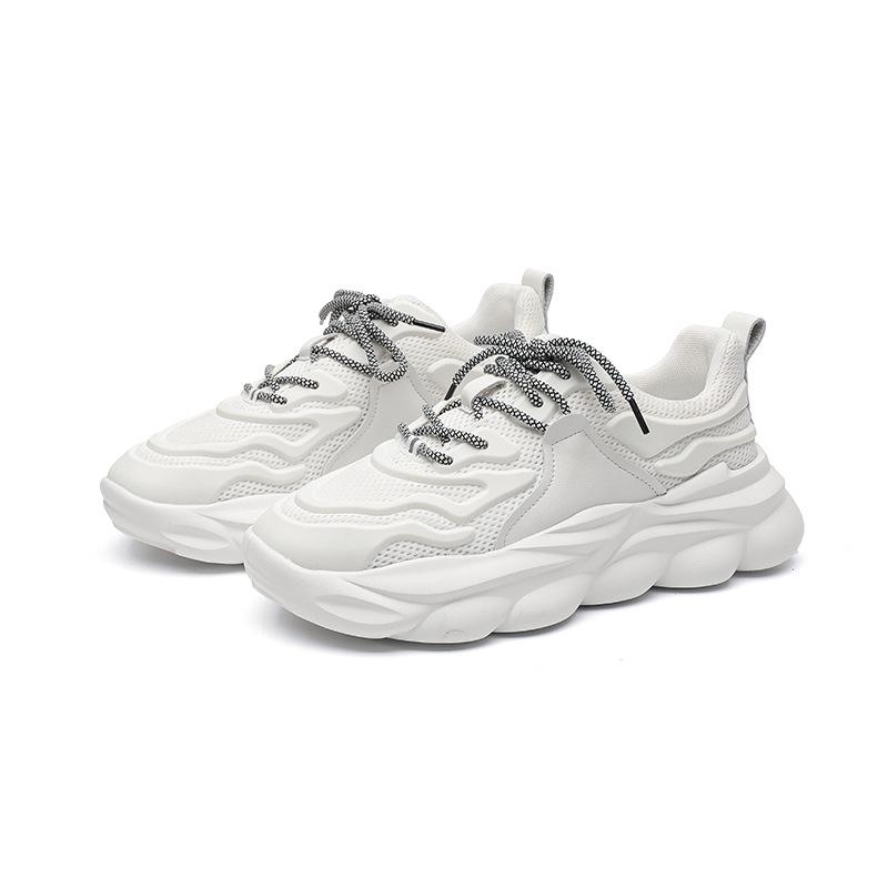 Men's shoes 2025 summer breathable mesh sports thick sole heightening samurai young dad white shoes 60158-P