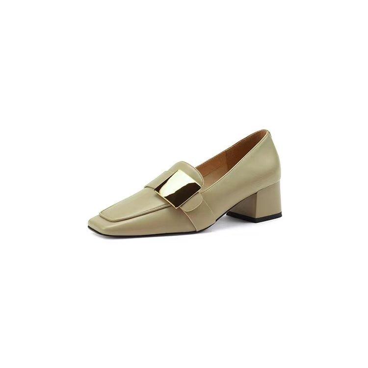 

Metal buckle small leather shoes women s 2024 spring and autumn new simple thick heel versatile square head middle mouth single shoes loafers 40 хакі