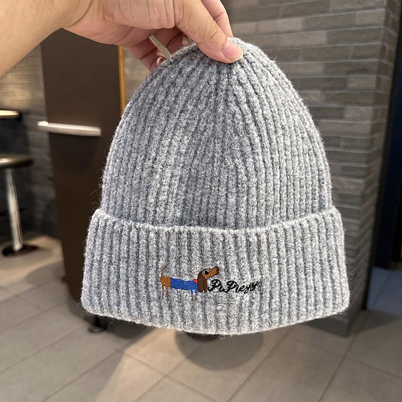 Autumn and Winter Hat Women's Fashion Knitted Wool Hat Cute Velvet Ear Protector Warm Cold Hat