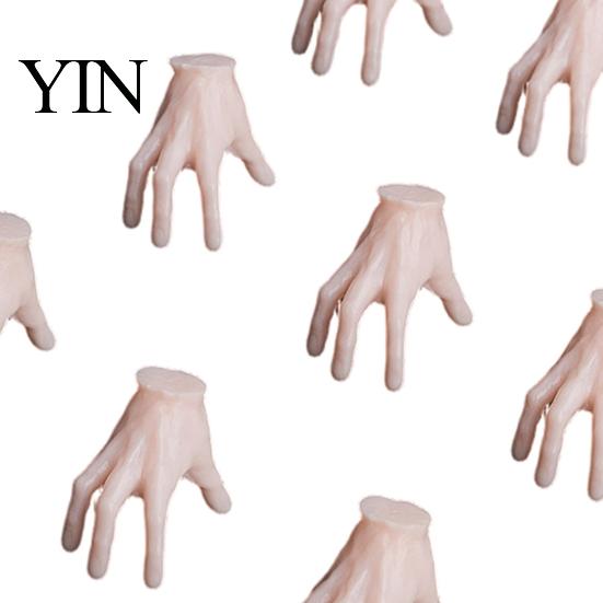Creepy Atmosphere Accessories Halloween Mini Crawling Hand Ornaments, Realistic Palm Decor Props, Spooky Ornaments Scary Tabletop Horror Accents