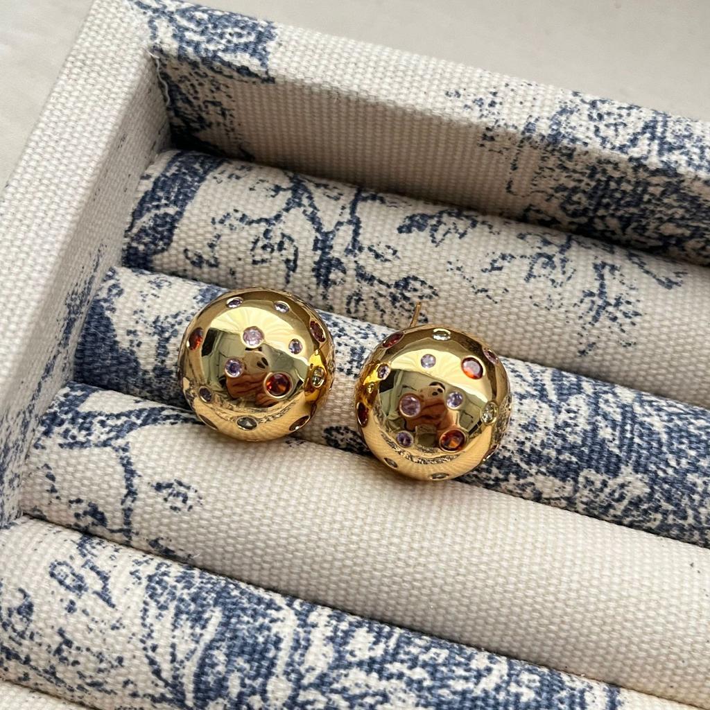 Retro Fashion Ol Spherical High Sense Business Commuter Stud Earrings Inlaid Zircon Light Luxury Earrings Women