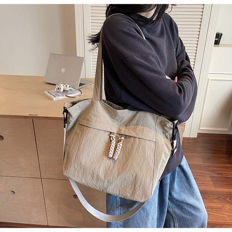 Canvas Bag Women's Large-capacity New Autumn and Winter Simple Messenger Bag Casual Shoulder Bag Commuter Tote Bag