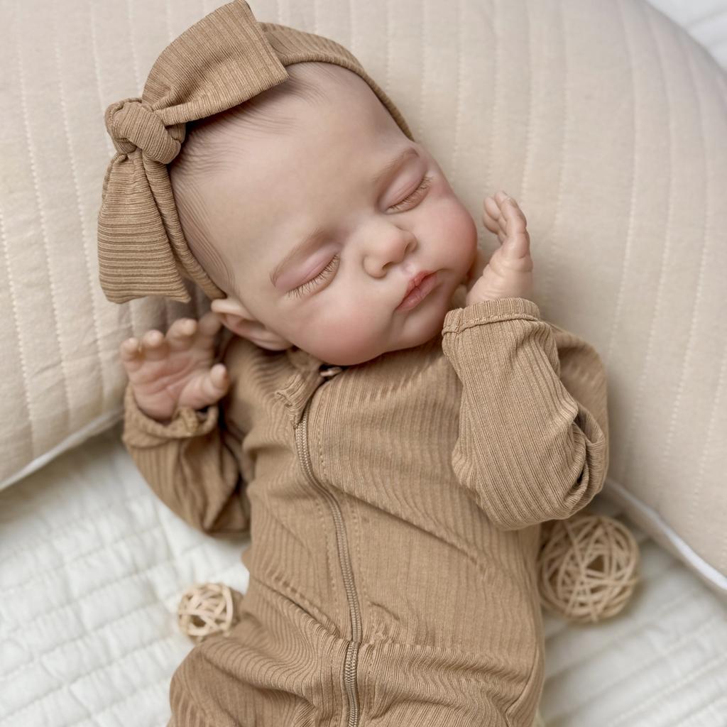 BZDOLL 19 pouces Poupée Bébé Reborn Réaliste avec Corps en Tissu Réaliste 48 CM Peau 3D Poupée Dormante Look Réel Mode Cadeau d'Anniversaire
