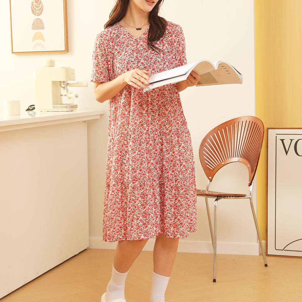 Korean version dress round neck comfortable nightdress women's casual fresh pleated short sleeve floral dress slim dress