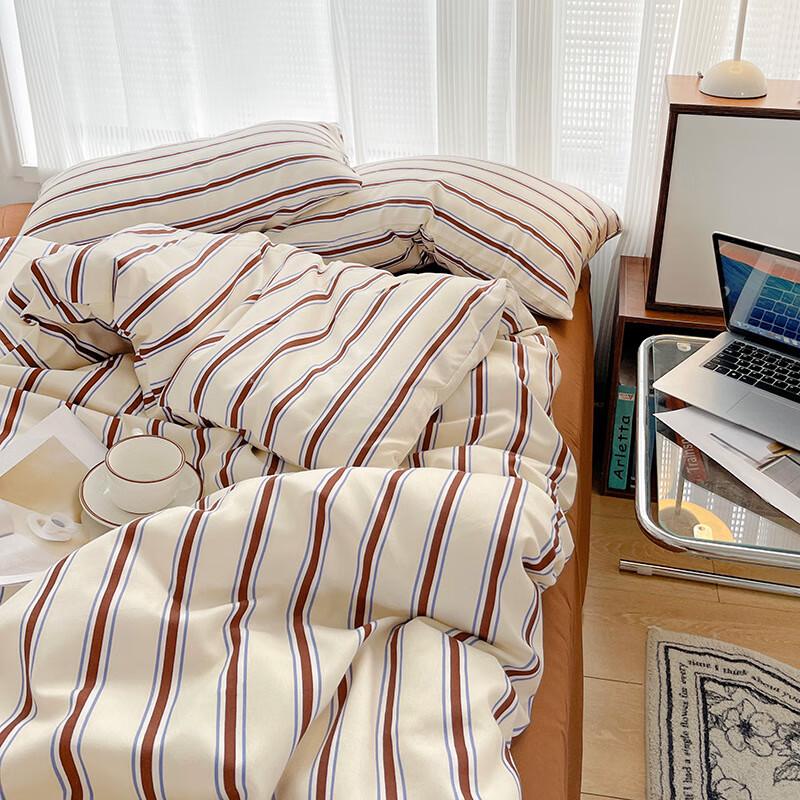 

Washed Cotton Minimalist Striped Bedding Set