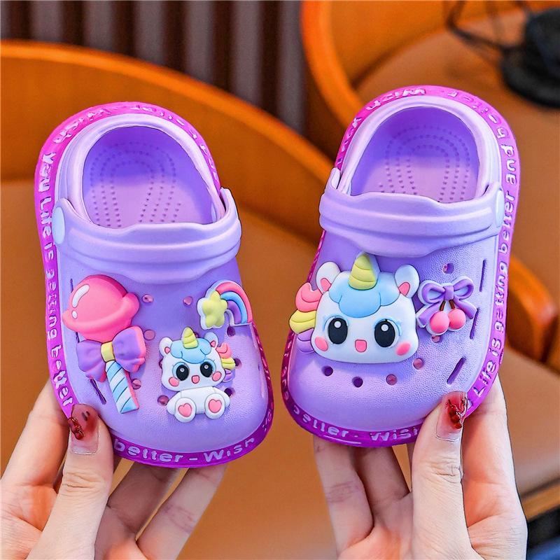 Dětské letní protiskluzové kreslené domácí boty: Roztomilé sandály s měkkou podrážkou a uzavřenou špičkou pro batolata.