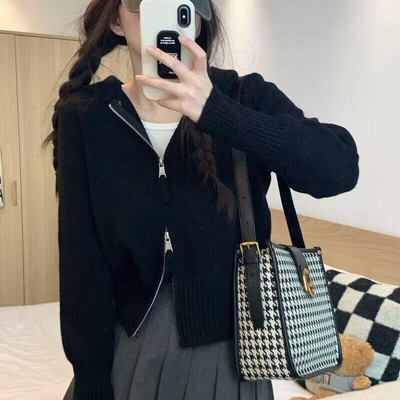 Women's Lazy Gray Hooded Knitted Cardigan - Zip-Up Long Sleeve Sweater for Early Spring