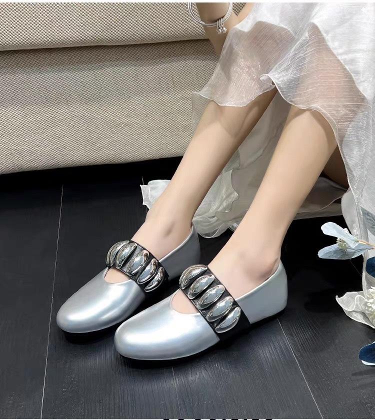 Cowhide shoes Korean version niche leather shoes women's versatile shallow mouth single shoes one word elastic metal buckle flat Mary Jane shoes