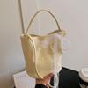New Product Wholesale High-end Sense Simple Solid Color Cream Wind Portable Bucket Bag Foreign Style Versatile Commuter Messenger Bag Bag Female