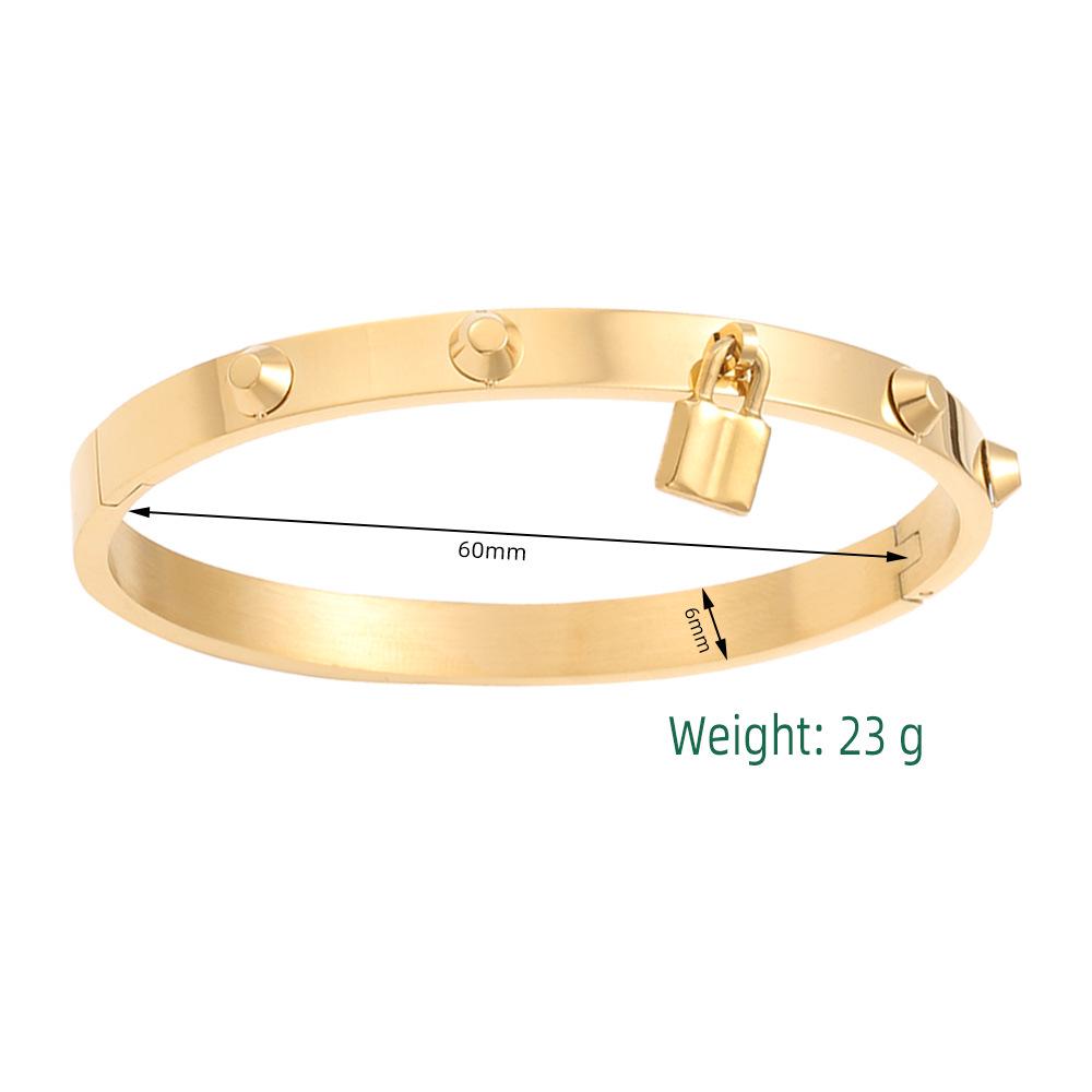 European & American Style Stainless Steel Women's Bracelet with Welded Lock Ornaments