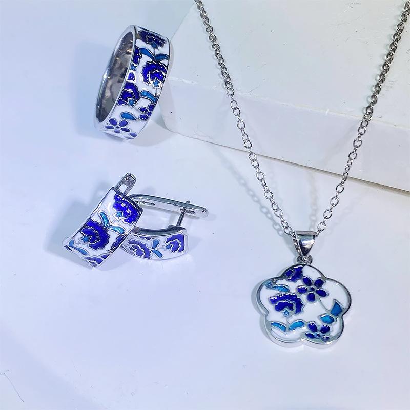 Elegant Temperament, Flower Ring, Necklace, Stud Earrings, Enamel Three-Piece Set, Retro Epoxy Jewelry.