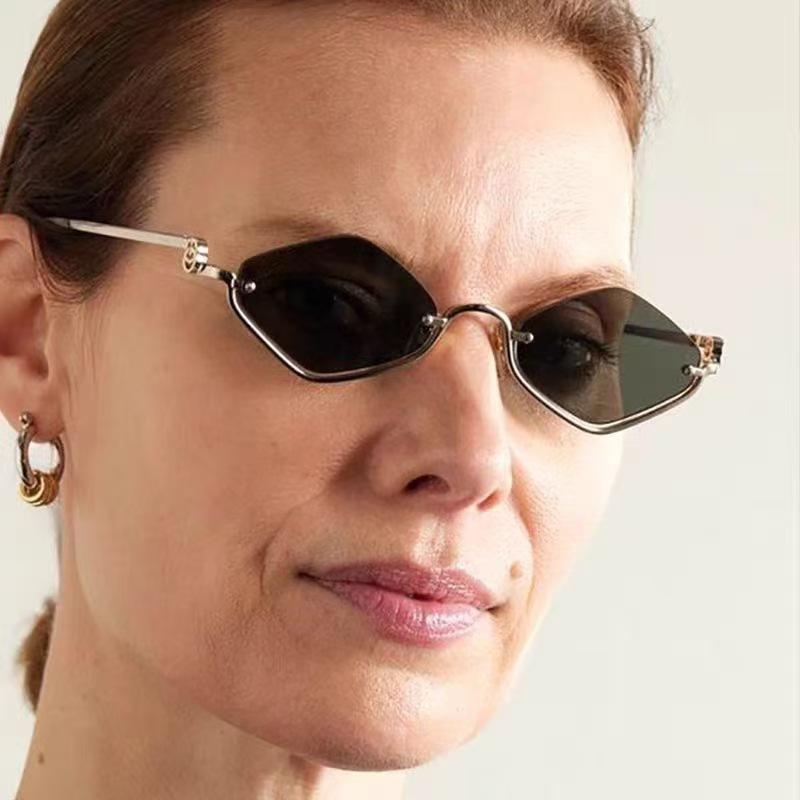 Wipon Women's New Fashion Trendy Small Frame Metal Half Frame Diamond Sunglasses Internet Celebrity Men's And High End Sunglasses