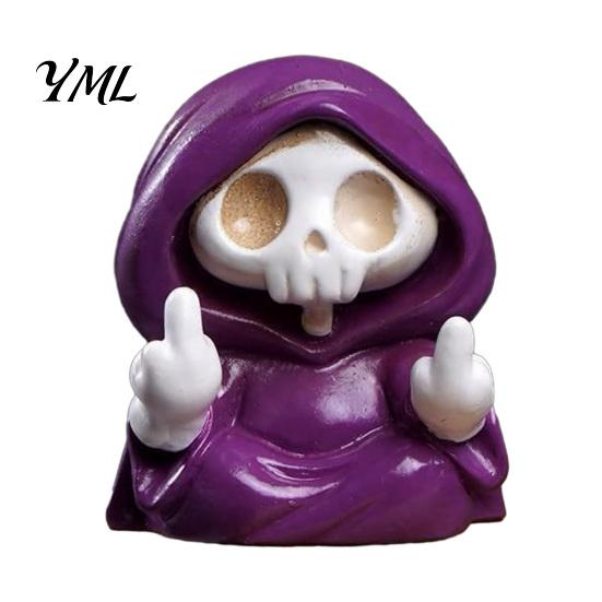 Purple Robe Skeleton Figurine for Halloween, Middle Finger Tabletop Display Figure Resin Statue, Gothic Walking Dog Sculpture Ornament Decorative