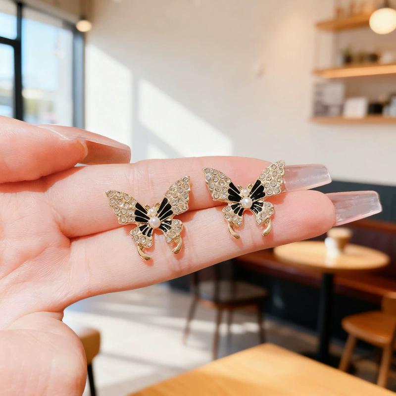 Korean Sweet Butterfly Stud Earrings for Women White Rhinestones Black Enamel Oil Wings Earrings Fashion Cute Elegant Zircon