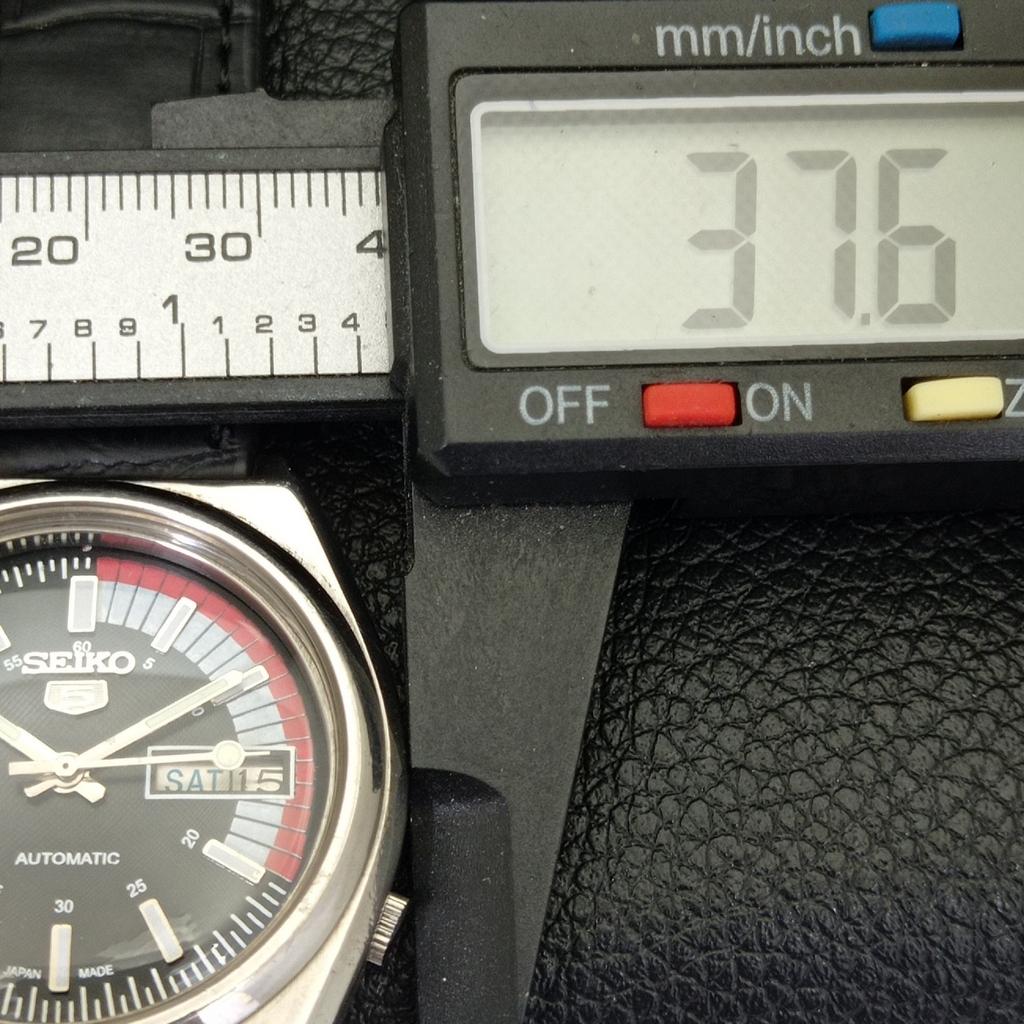 JAPAN VINTAGE SEIKO 5 AUTOMATIC 7009A MENS BLACK COLOR DIAL WATCH a500773-5 R154-a500773