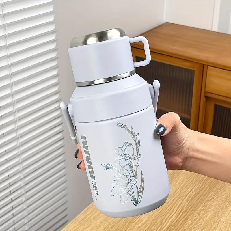800ml Stainless Steel Thermos Portable Leak-proof Thermos Cup Large Capacity Vacuum Insulation Cup Suitable for Bedroom