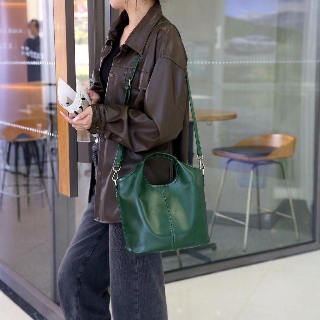 First Layer Cowhide Bucket Bag New Autumn and Winter Retro Hand Improved Genuine Leather One Shoulder Crossbody Women's Bag