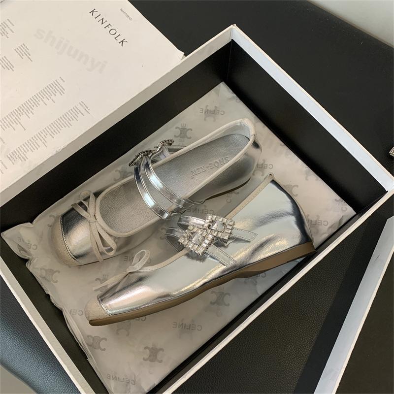 Women Mary Jane 2026 Autumn Low Heel Square Toe Fashion Outdoor Casual Shoes Rhinestone Bow Casual Shoes Banquet Party Wedding