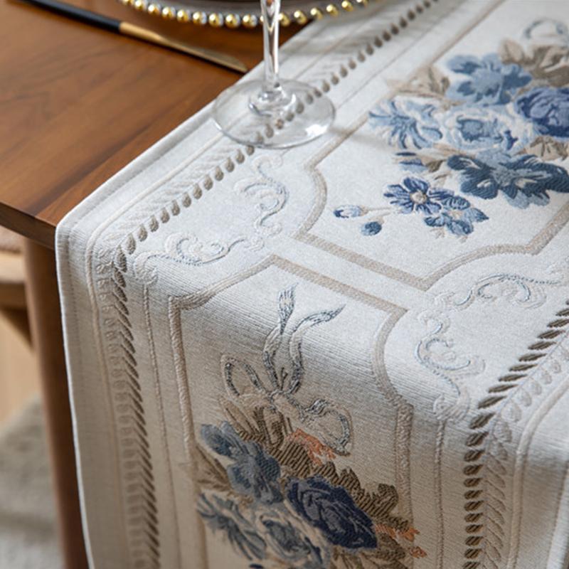 Nordischer Polyester Tischläufer Rechteck Stickerei Blume Staubdicht Quaste Schreibtischdecke Dekor